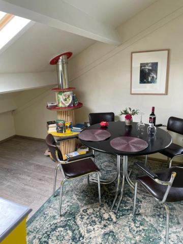 Onder De Pannen Apartamento Stavoren Exterior foto